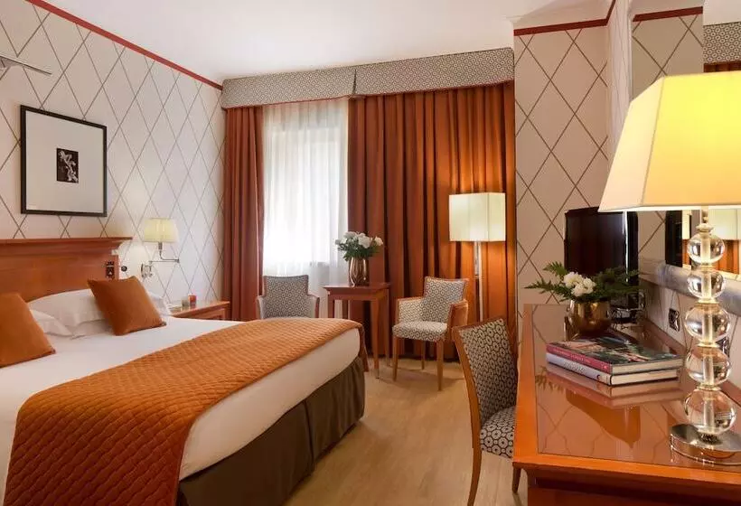 スーペリアールーム, Starhotels Metropole