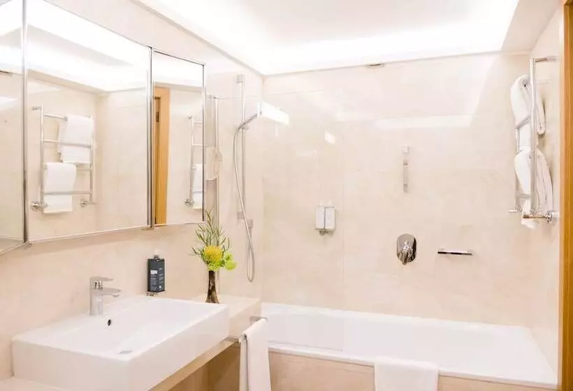 スイート, Starhotels Metropole