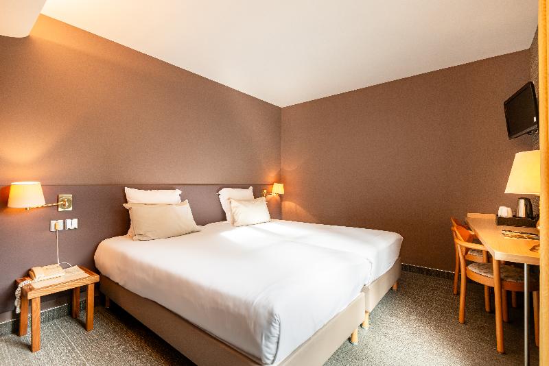חדר סטנדרט לשלושה, Starhotels Metropole