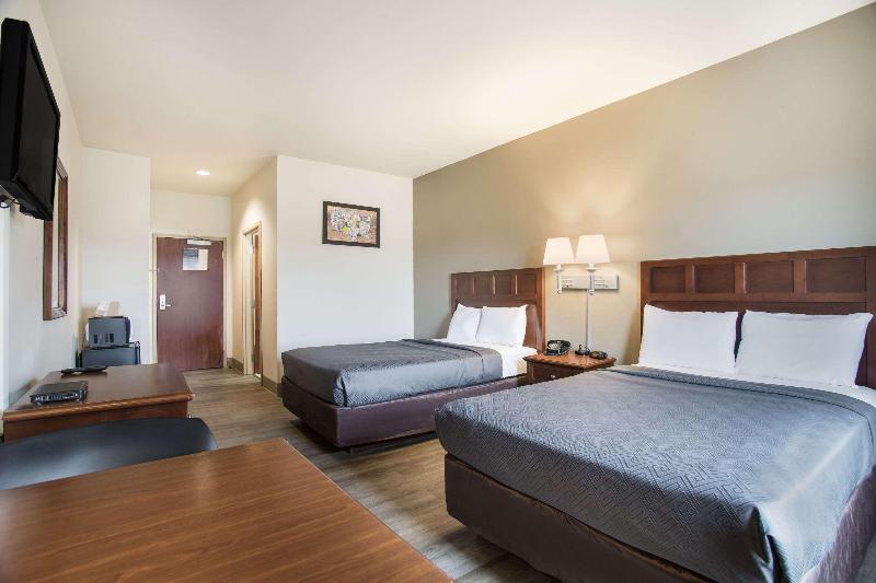 חדר סטנדרט לשלושה, Starhotels Metropole