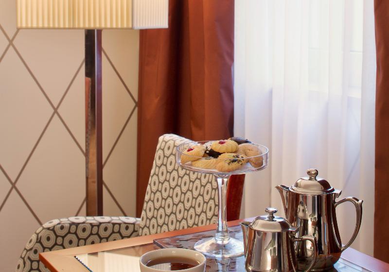 חדר דלוקס, Starhotels Metropole