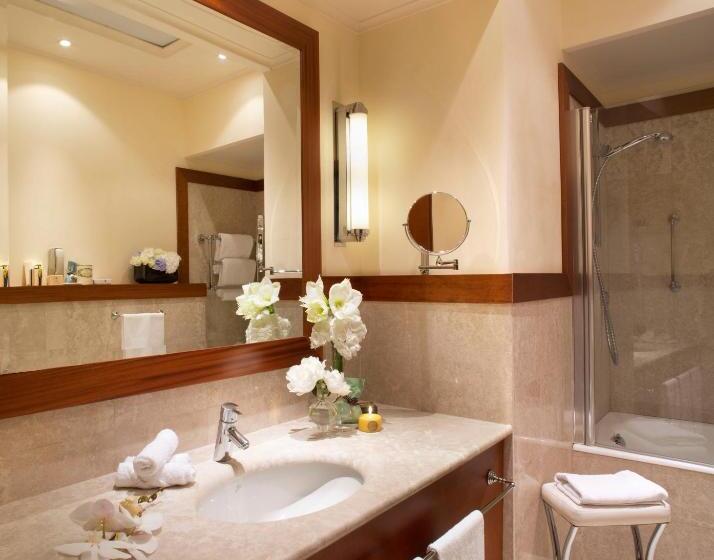 اتاق لوکس با چشم‌انداز, Starhotels Terminus