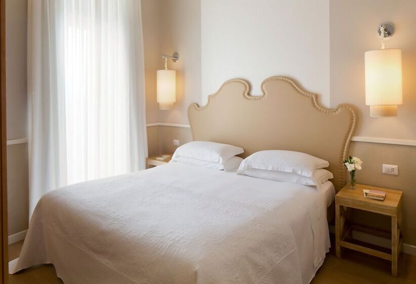 اتاق سوپریور با چشمانداز, Starhotels Terminus