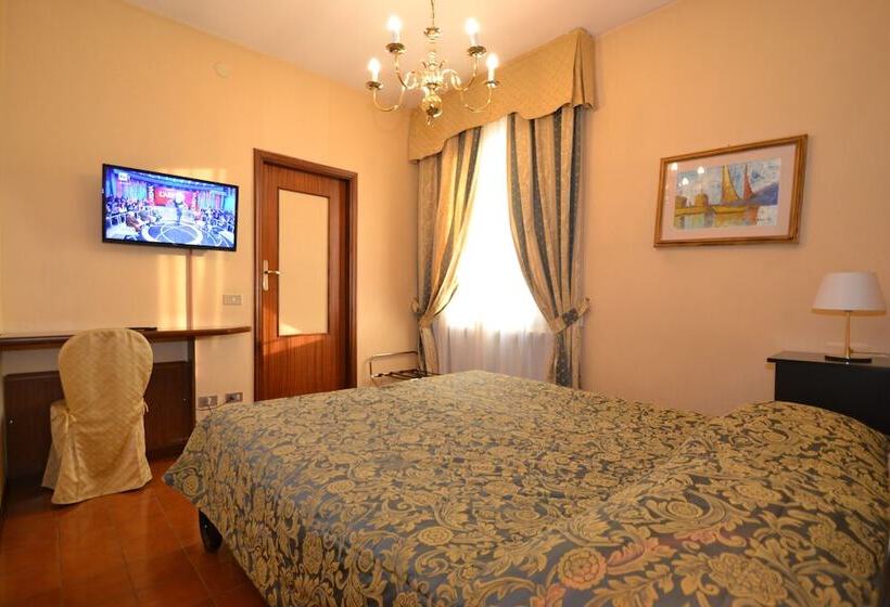 Chambre Standard, Residence