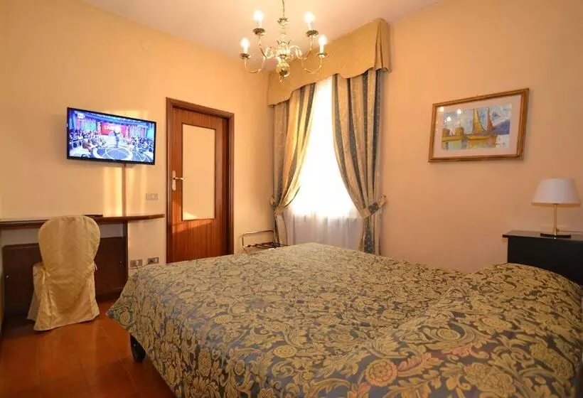 اتاق استاندارد, Residence