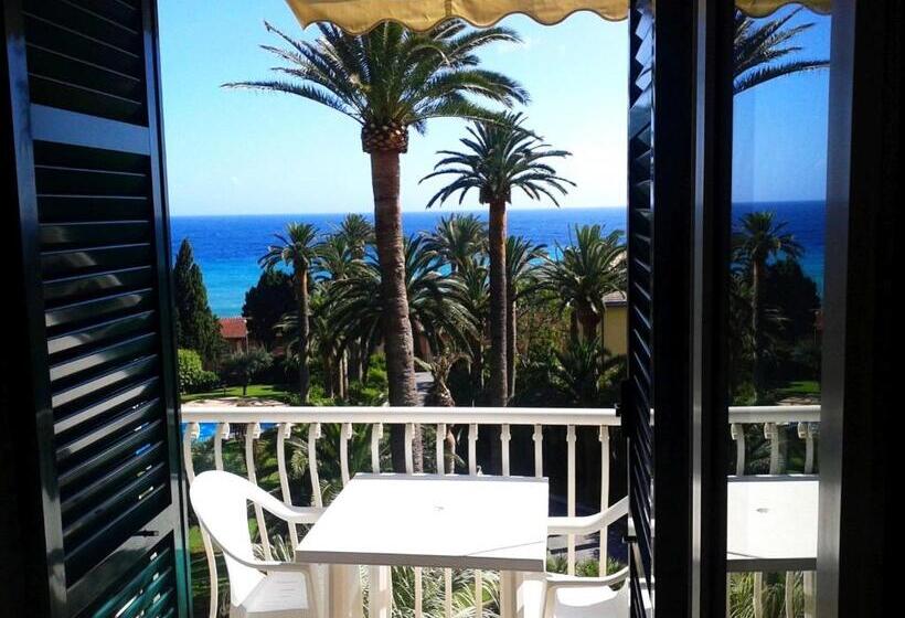 آپارتمان 1 خوابه با بالکن, Savoia Apartments