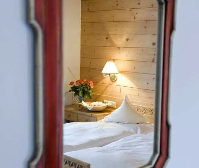 スーペリアシングルルーム, Romantik Hotel Post