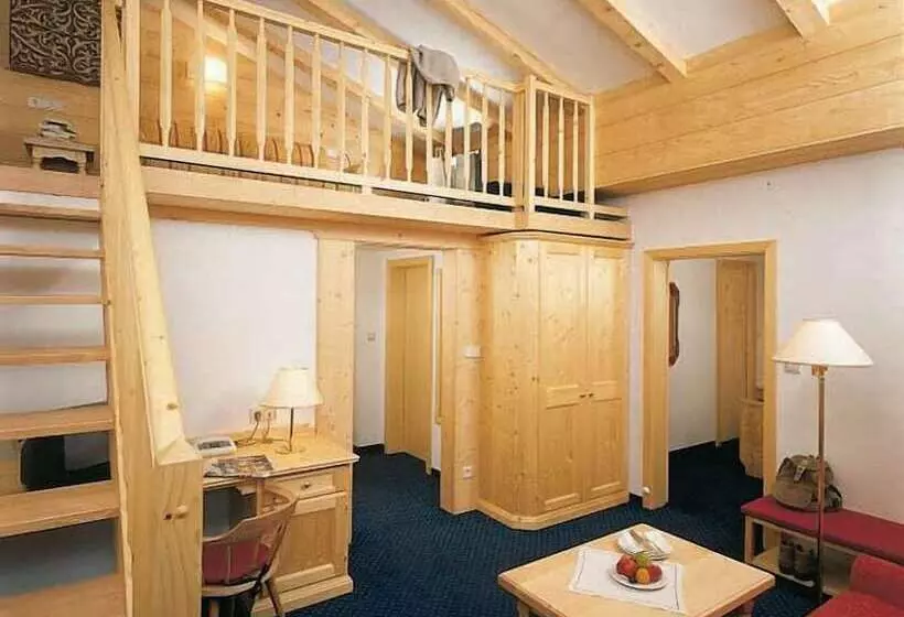 スーペリアースイート, Romantik Hotel Post