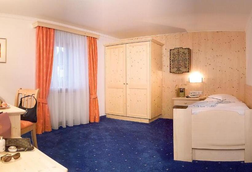 Habitación Estándar Individual, Romantik Hotel Post