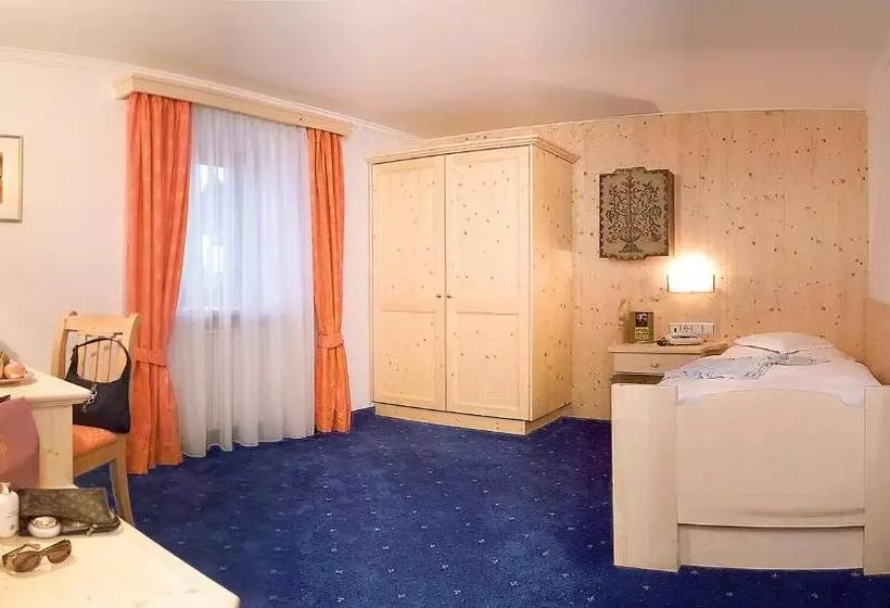 スタンダードシングルルーム, Romantik Hotel Post