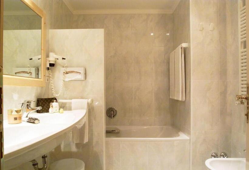 חדר סטנדרט, Romantik Hotel Post