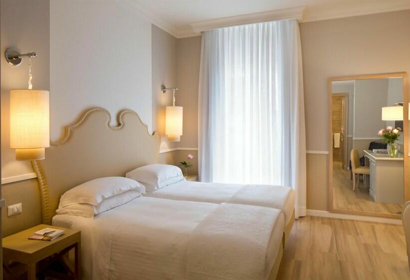 اتاق استاندارد سه نفره, Starhotels Terminus