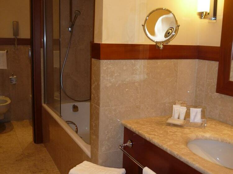اتاق لوکس, Starhotels Terminus