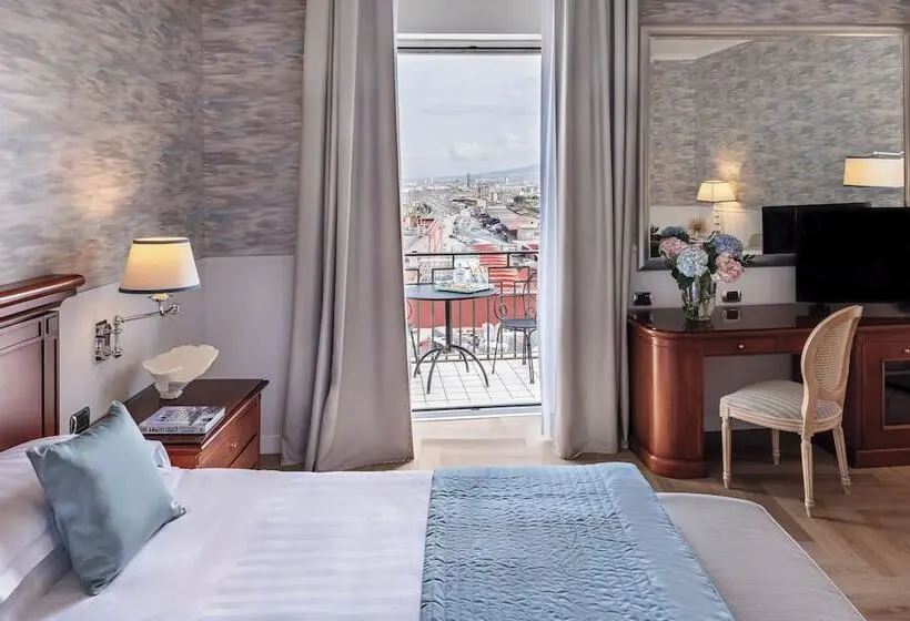 سوییت جونیور, Starhotels Terminus