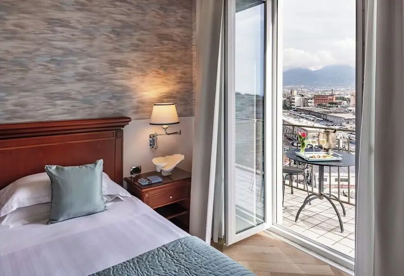 سوییت, Starhotels Terminus