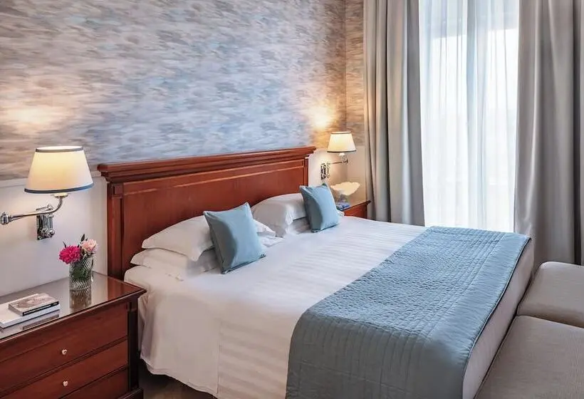 سوییت, Starhotels Terminus