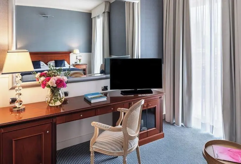 اتاق سوپریور با چشم‌انداز, Starhotels Terminus