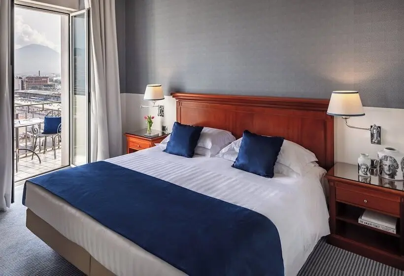 اتاق سوپریور با چشم‌انداز, Starhotels Terminus