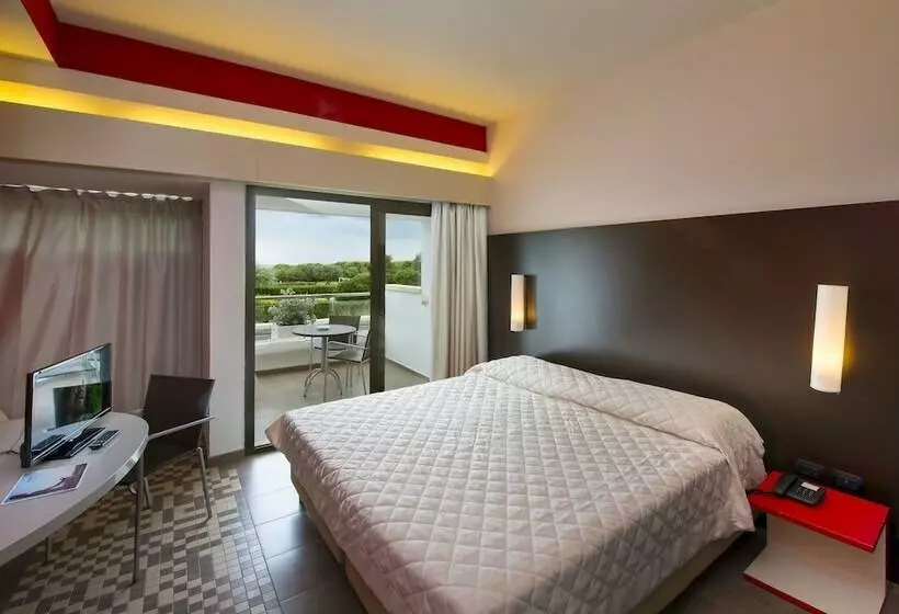 Standard Kolmen Hengen Huone, Voi Alimini Resort
