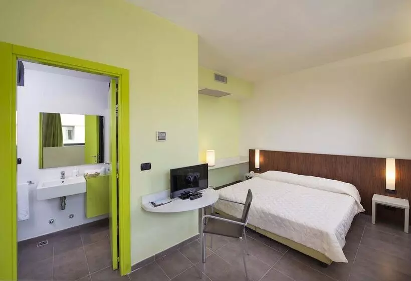 Economy-huone, Voi Alimini Resort