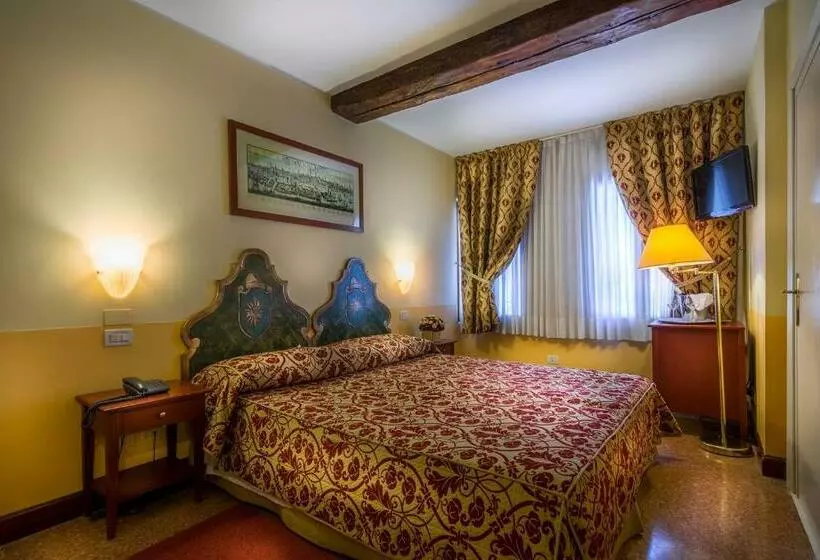 اتاق سوپریور با چشمانداز, Palazzo Marcello Hotel Al Sole