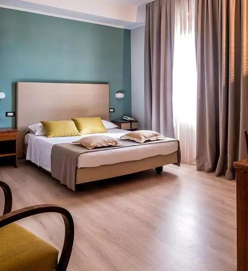 スタンダードトリプルルーム, Albergo Cerchi