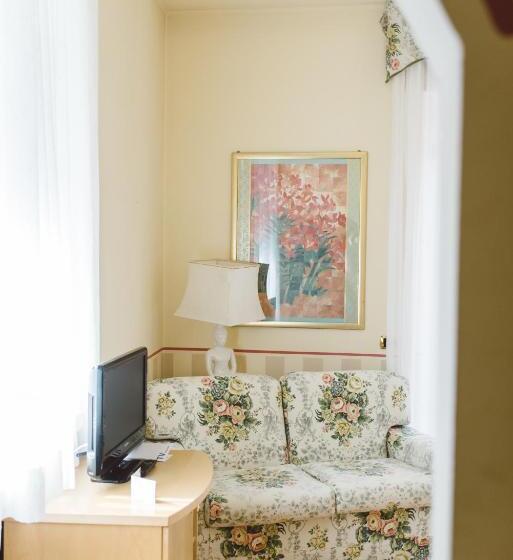 스탠다드 발코니 룸, America