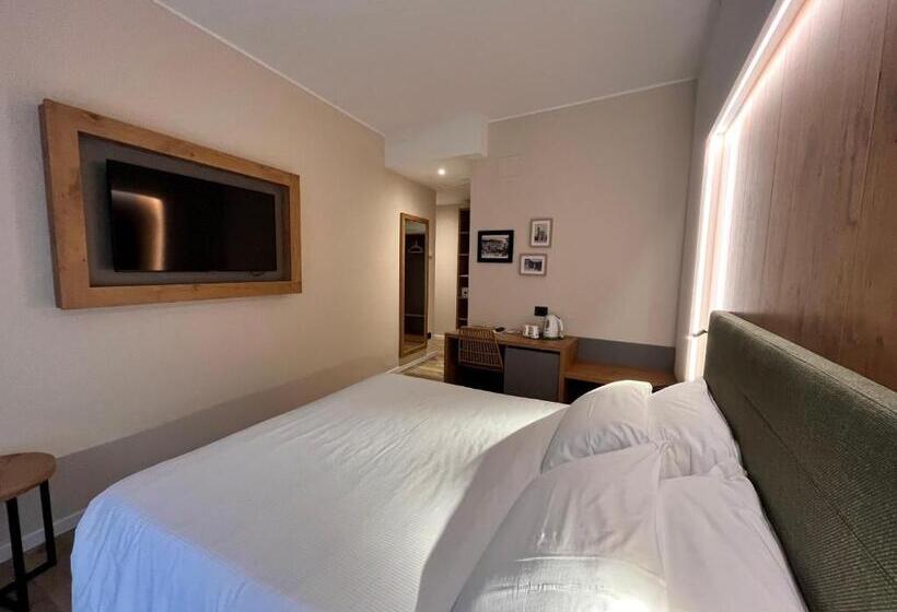 스탠다드 발코니 룸, America