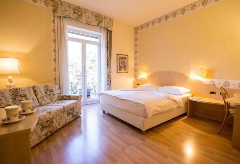 수피리어 룸, America