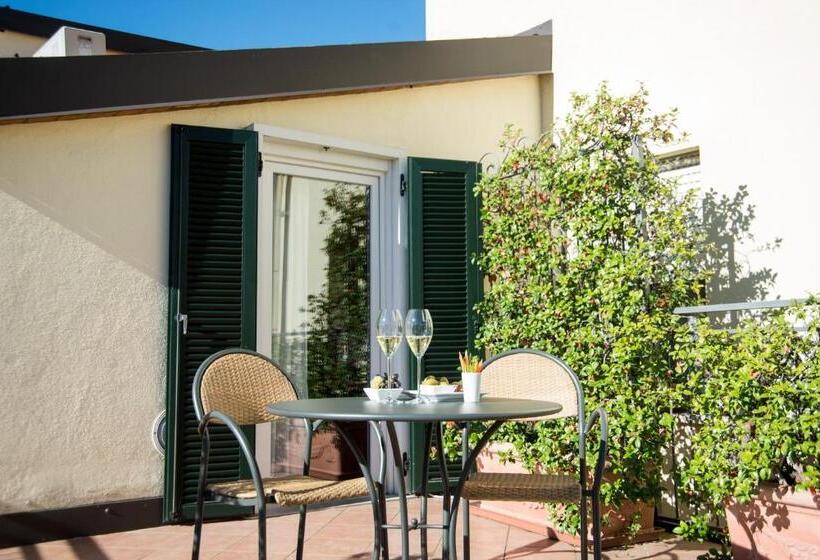 디럭스 룸, America