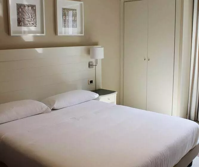 Standard-huone, Astoria