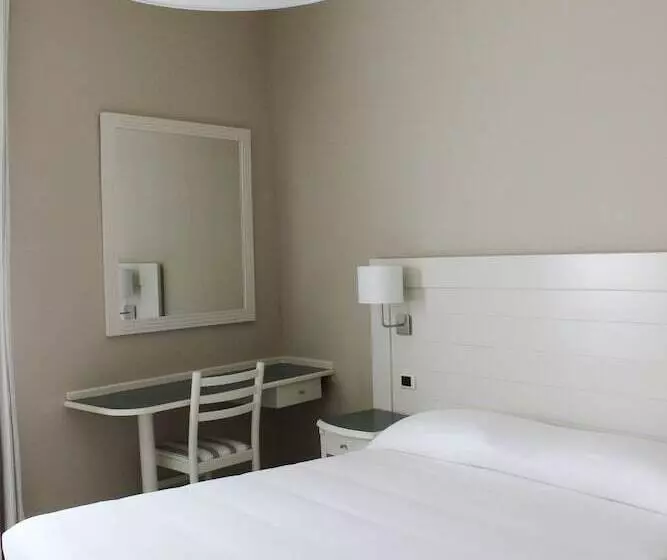 Superior-huone Merinäkymä, Astoria