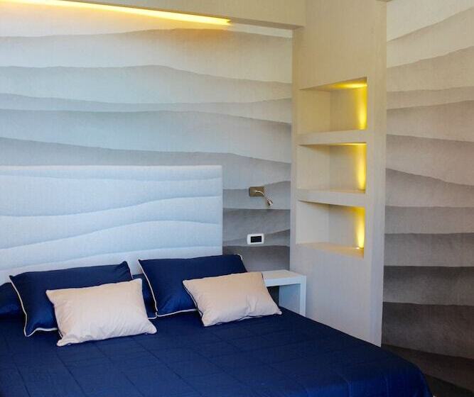 غرفة ديلوكس مطلّة علي البحر, Astoria