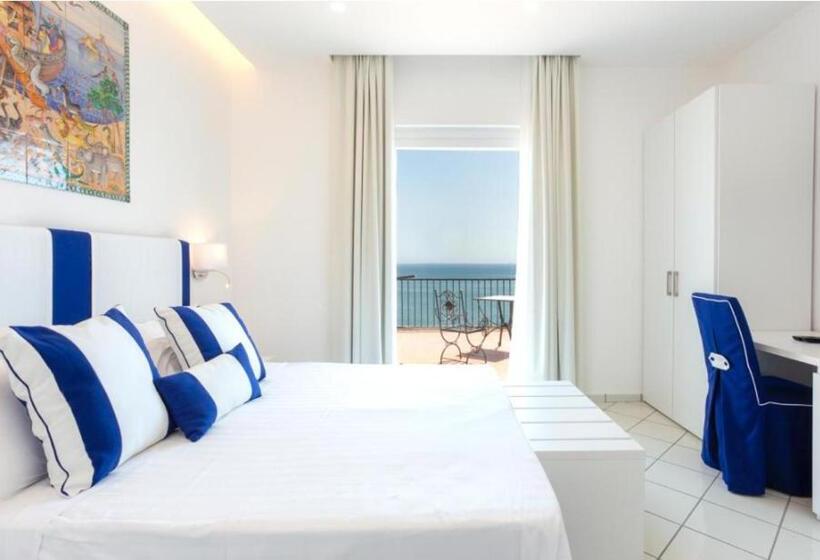 غرفة قياسية مطلّة علي البحر, Bristol