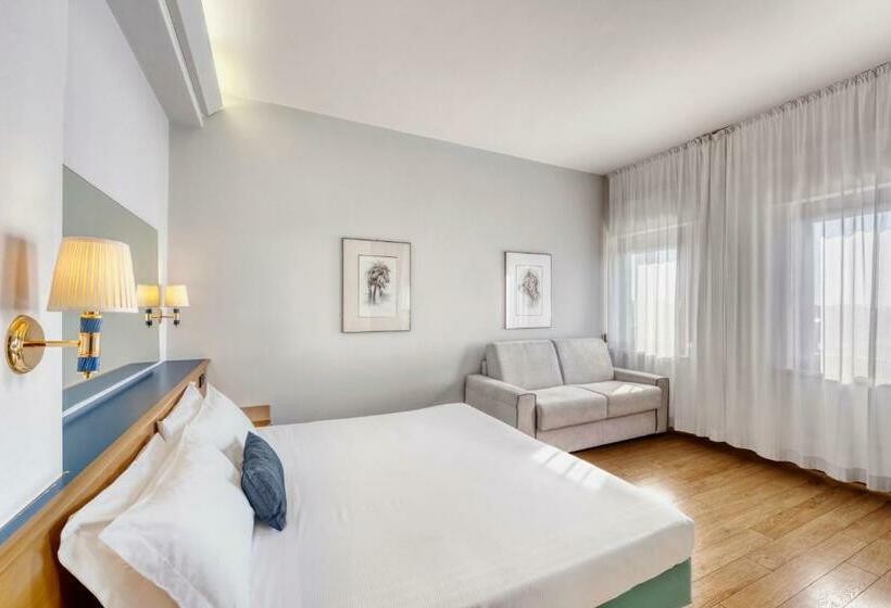 اتاق راحتی سه تخته, Carlton