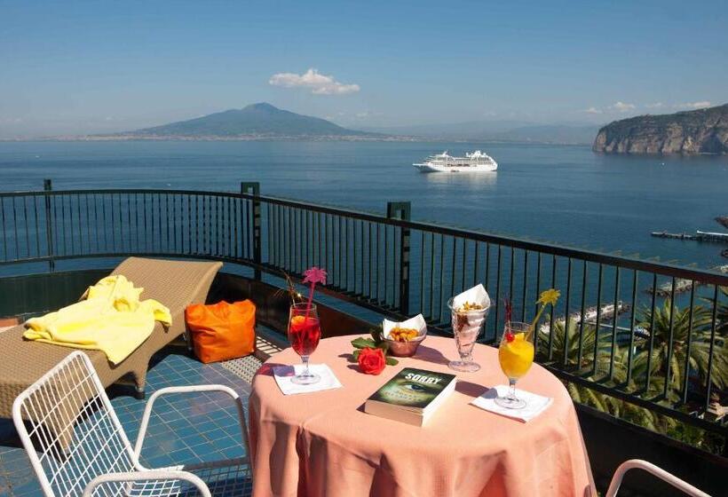 オーシャンビュースイート, Continental