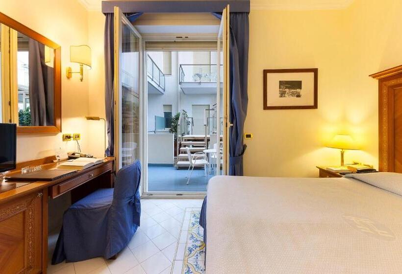 スタンダードインサイドビュールーム, Continental