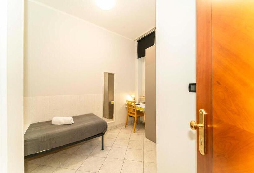 غرفة أساسية فردية, Cristallo Torino