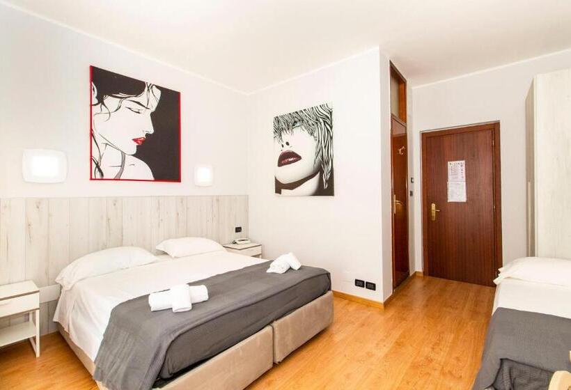 غرفة كومفورت ثلاثية, Cristallo Torino