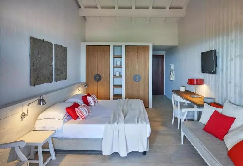 Classic Neljän Hengen Huone, Due Lune Puntaldia Resort & Golf