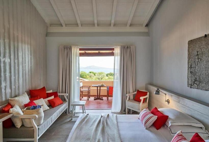 اتاق لوکس با چشمانداز دریا, Due Lune Puntaldia Resort & Golf