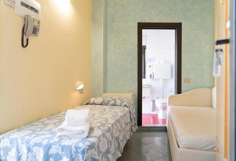 Номер Стандарт Индивидуальный Вид на Море, Embassy