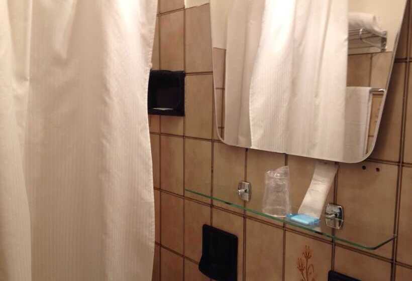 اتاق استاندارد, Palace