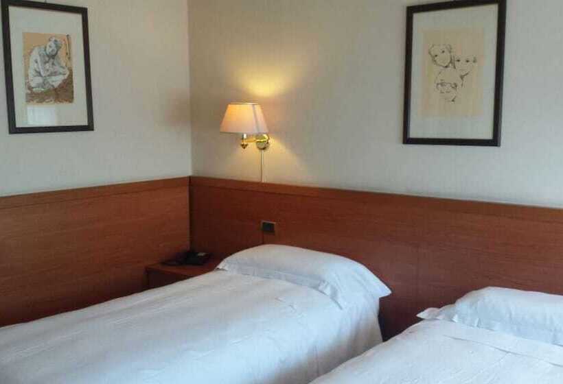 اتاق استاندارد, Palace