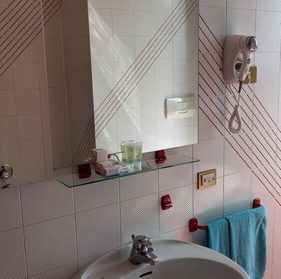 スタンダードルーム, Europalace