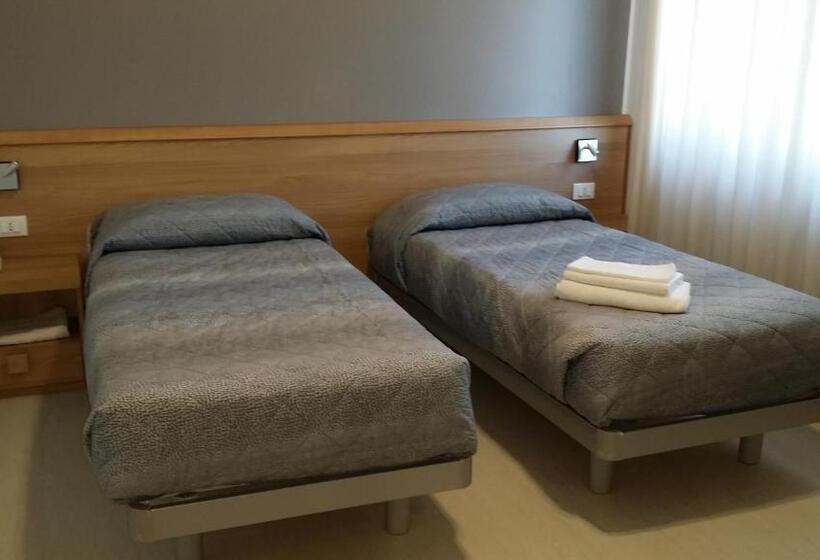 غرفة عائلية, Flying