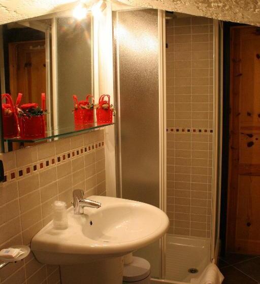 غرفة قياسية, Gran Trun