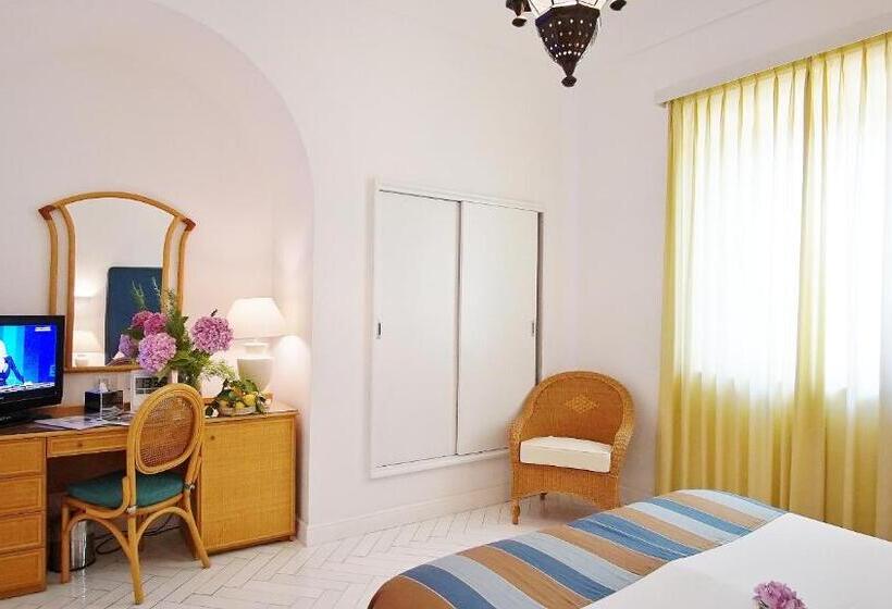 스탠다드 룸 가든 전망, Grand Hotel Aminta