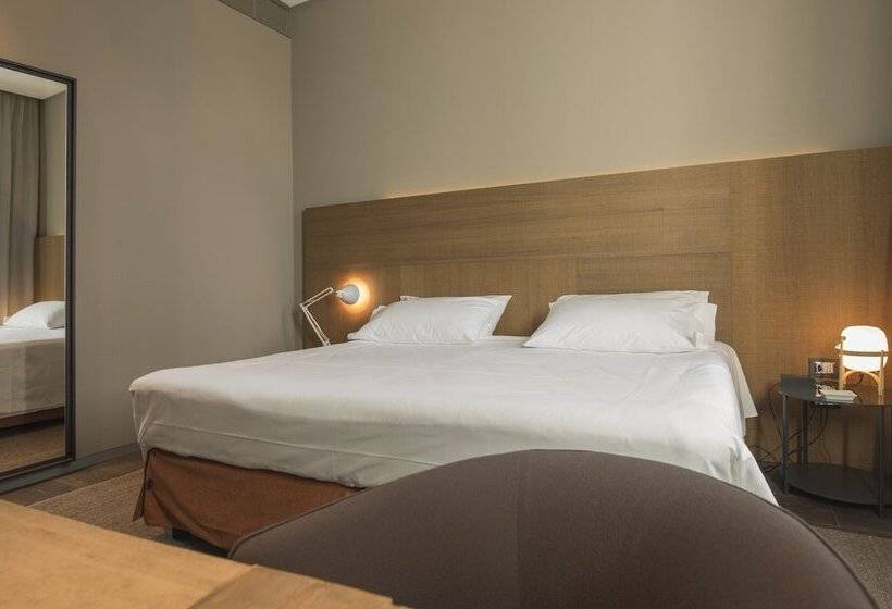 غرفة كلاسيكية, Grand Hotel Billia