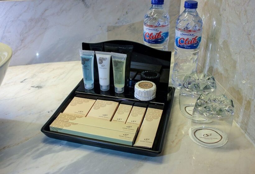 Номер Deluxe, Grand Sahid Jaya Cbd